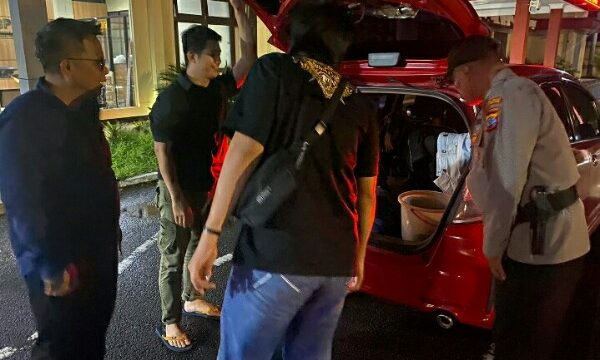 Guna memastikan situasi keamanan dan ketertiban masyarakat (Kamtibmas) tetap terjaga, Kepolisian Resor (Polres) Minahasa Utara menggelar Kegiatan Rutin Yang Ditingkatkan (KRYD).