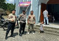 Personel Polsek Dimembe melaksanakan pengamanan ketat pada ibadah Minggu di sejumlah gereja di wilayah Kecamatan Dimembe, Minggu (19/04/2026).