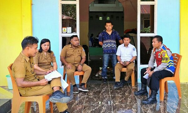 Bhabinkamtibmas Polsek Siau Barat terus konsisten melakukan pendekatan persuasif.
