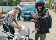 Humas Dalam upaya menjaga ketertiban umum dan kenyamanan masyarakat, Satuan Lalu Lintas (Sat Lantas) Polres Kotamobagu menggelar Operasi Kegiatan Rutin Yang Ditingkatkan (KRYD) pada Jumat (24/04/2026).