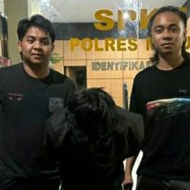 Tim Khusus Satya Polres Minahasa Utara bergerak cepat menindaklanjuti laporan masyarakat terkait dugaan tindak pidana persetubuhan terhadap anak di bawah umur. Seorang pria berinisial DU (22) berhasil diamankan petugas di Desa Klabat, Kecamatan Dimembe, Jumat (22/05/2026).