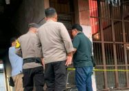 Aparat Polsek Wanea bergerak cepat menangani kasus penganiayaan menggunakan senjata tajam yang menewaskan seorang pria di Terminal Karombasan, Kecamatan Wanea, Kota Manado, Minggu (24/5/2026).