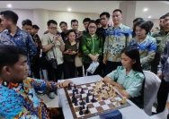 Gubernur Sulawesi Utara Yulius Selvanus, S.E. menghadiri SMK Expo 2026 dalam rangka peringatan Hari Pendidikan Nasional (Hardiknas). Kegiatan digelar di halaman parkir Kantor Gubernur Sulut, Kamis (30/4/2026).