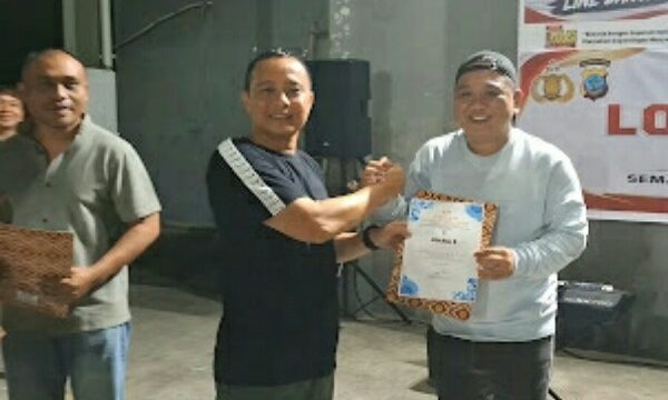 Pertandingan Domino Kapolres Cup yang digelar dalam rangka Semarak Hari Bhayangkara ke-80 resmi berakhir dengan penuh semangat kebersamaan dan sportivitas.
