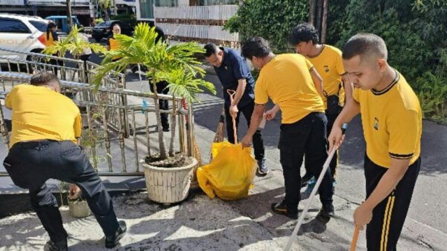 Polda Sulawesi Utara menggelar kegiatan bakti religi di berbagai rumah ibadah di Kota Manado dalam rangka menyambut Hari Bhayangkara ke-80 Tahun 2026.
