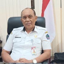 Kepala SMA Negeri 1 Manado, Jemmy Jermias,