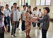 Dinas Pendidikan Daerah (Dikda) Sulawesi Utara resmi menyerahkan 50 siswa program Afirmasi Pendidikan Menengah (ADEM) asal daerah Terluar, Terdepan, dan Tertinggal (3T) kepada tujuh SMA dan SMK di Kota Manado. 