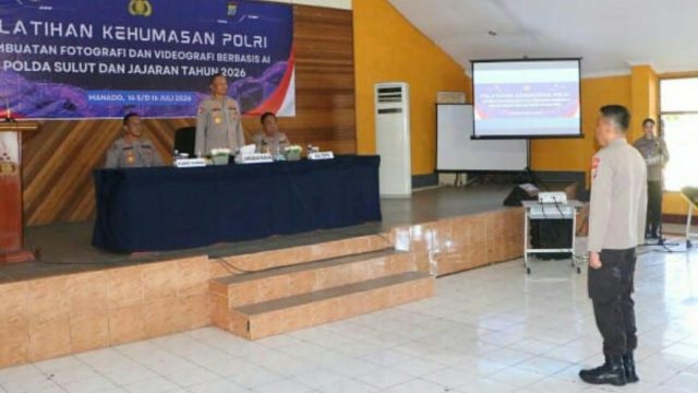 Polda Sulut menggelar Pelatihan Kehumasan Polri tentang fotografi dan videografi berbasis Artificial Intelligence (AI) di Graha Dotulong SPN Polda Sulut.