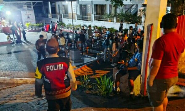 Upaya menjaga keamanan tidak hanya dilakukan melalui penindakan, tetapi juga dengan membangun kedekatan bersama masyarakat.