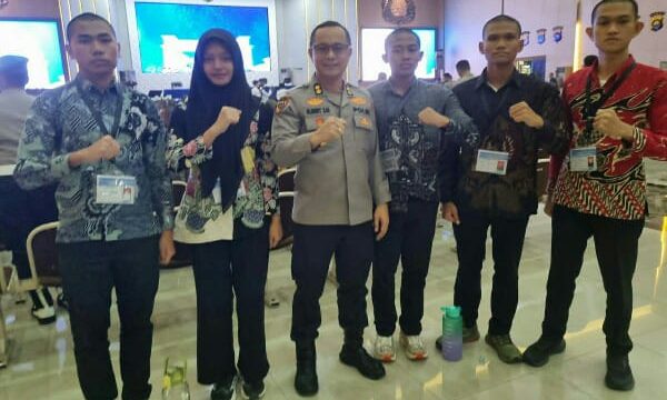 Sebanyak lima calon taruna dan taruni (Catar) pengiriman Polda Sulawesi Utara dinyatakan lulus terpilih pada Sidang Penetapan Hasil Kelulusan Akhir Seleksi Tingkat Pusat Penerimaan Taruna/Taruni Akademi Kepolisian (Akpol) Tahun Anggaran 2026.