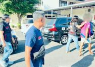 Respons cepat Unit Reaksi Cepat (URC) Resmob Polres Bitung kembali membuahkan hasil. Dalam waktu kurang dari tiga jam sejak laporan diterima, polisi berhasil mengamankan seorang pria yang diduga terlibat dalam kasus penganiayaan di Kelurahan Wangurer Timur, Kecamatan Madidir, Kota Bitung, Minggu (23/8/2026).