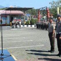 Kapolres Minahasa AKBP Steven J.R. Simbar terus mendorong penguatan pemahaman hukum di lingkungan Polres Minahasa sebagai salah satu fondasi dalam mewujudkan pelaksanaan tugas kepolisian yang profesional, berintegritas dan bertanggung jawab.