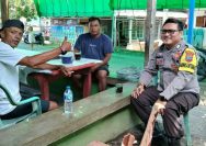 Bhabinkamtibmas Desa Watudambo dan Watudambo II, Bripka Nirwanto Marwan, kembali melaksanakan kegiatan Door to Door System (DDS), sambang, serta bimbingan dan penyuluhan (Binluh) kepada masyarakat, Minggu (23/8/2026).