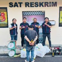 Tim Unit Reaksi Cepat (URC) Satreskrim Polres Minahasa Utara mengamankan seorang pria berinisial FT (30), yang diduga terlibat dalam kasus pencurian di area PT Mitra Hijau Asia, Desa Paniki Atas, Kecamatan Talawaan, Kabupaten Minahasa Utara.